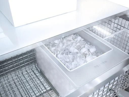 F 2412 Vi-Miele Hot